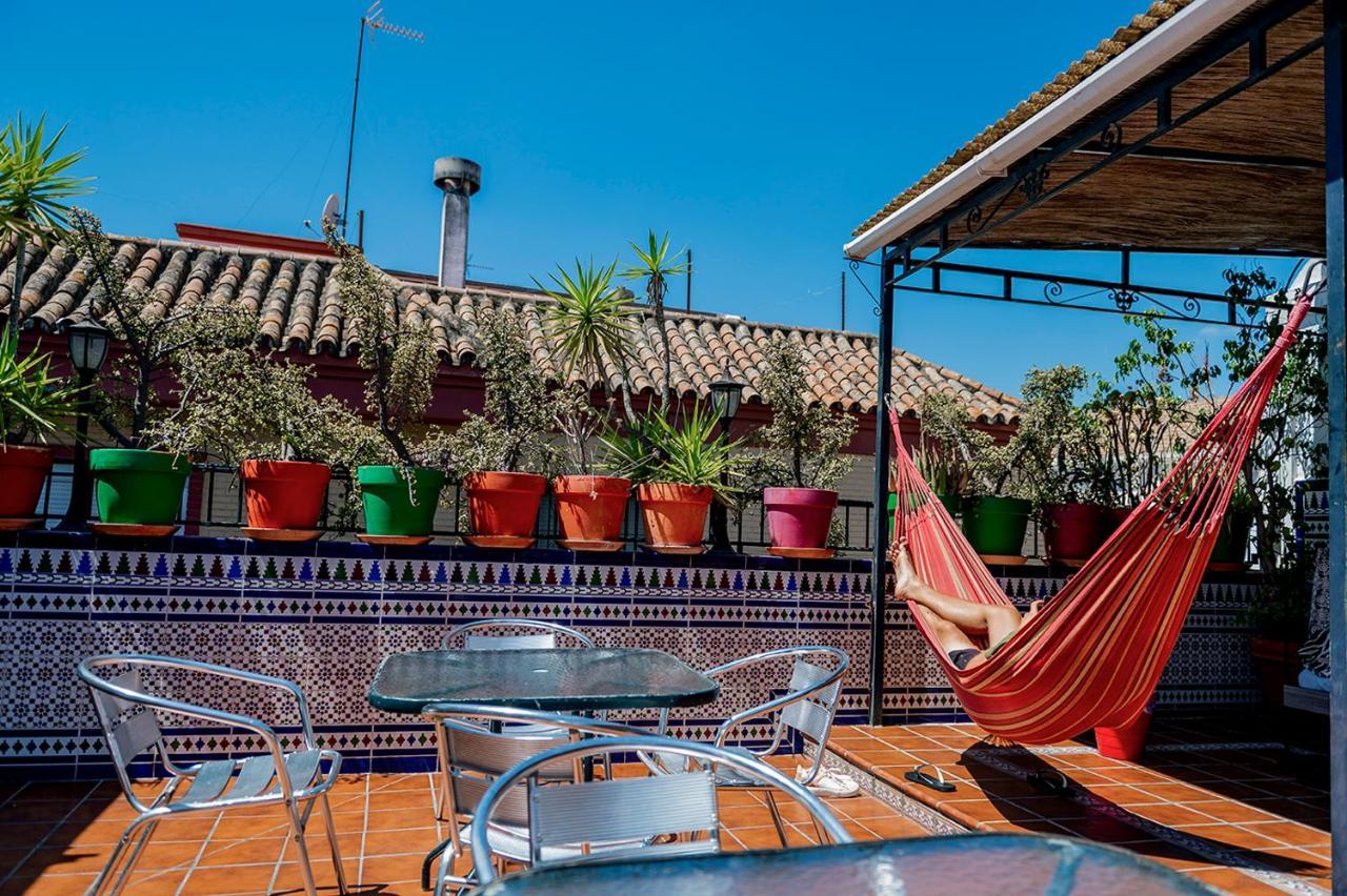 Hostel Triana Backpackers Sevilla Exteriör bild